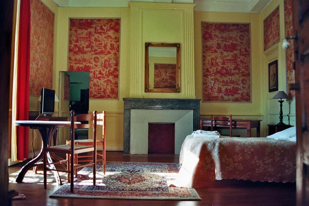 Hotel Du Chateau De Cabrieres Saint-Jean-du-Gard Szoba fotó